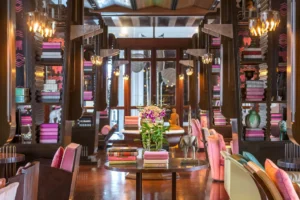 luxury hotel park hyatt siem reap bar