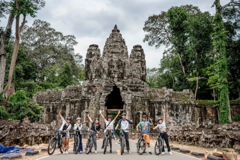 angkor dei chnang gate by electric mountain bike tour
