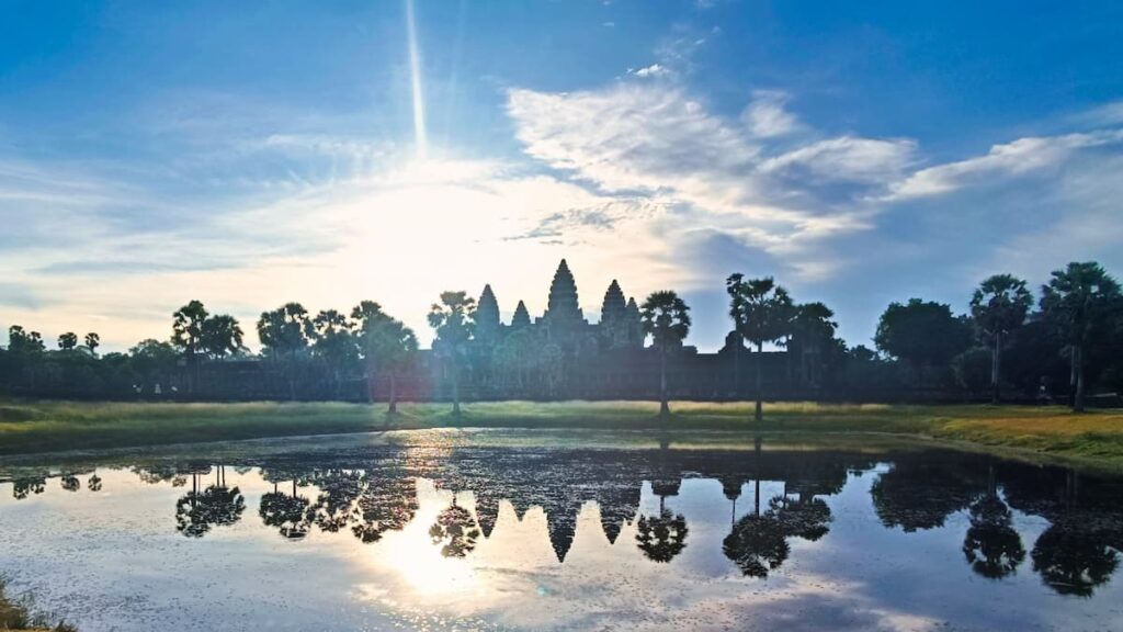 angkor reflection sunrise
